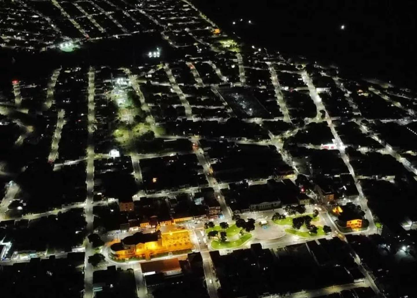 Areado visto de cima com a iluminação nova!